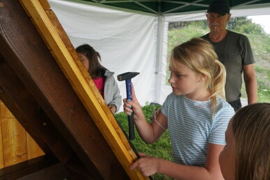 Lieblingsort für Wildbienen Kinderkunstwoche in Wenden