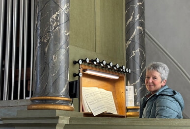 Unsere Kirchen - In Oberfischbach gibt eine besondere Orgel den Ton an