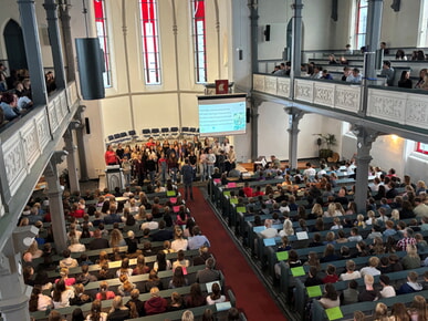 Schulstart am evau: Feierlicher Gottesdienst in der Haardter Kirche