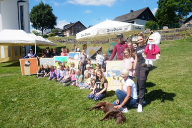 Kinderkunst im Kirchenraum: Kinder&shykunstwoche in Wenden