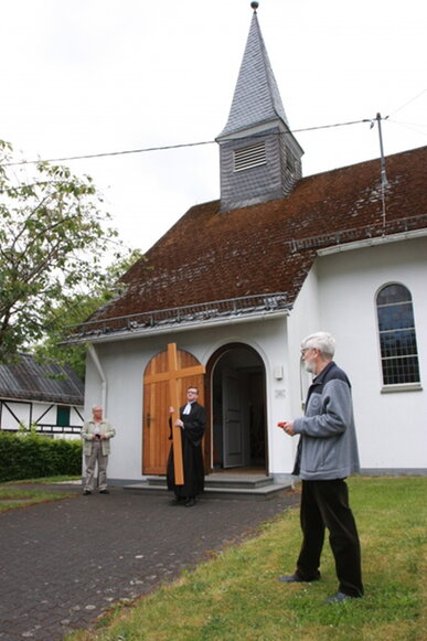 Der Segen bleibt Nenkersdorf nimmt Abschied von Kapelle