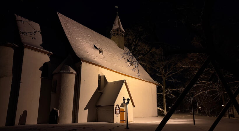 Kirche im Winter