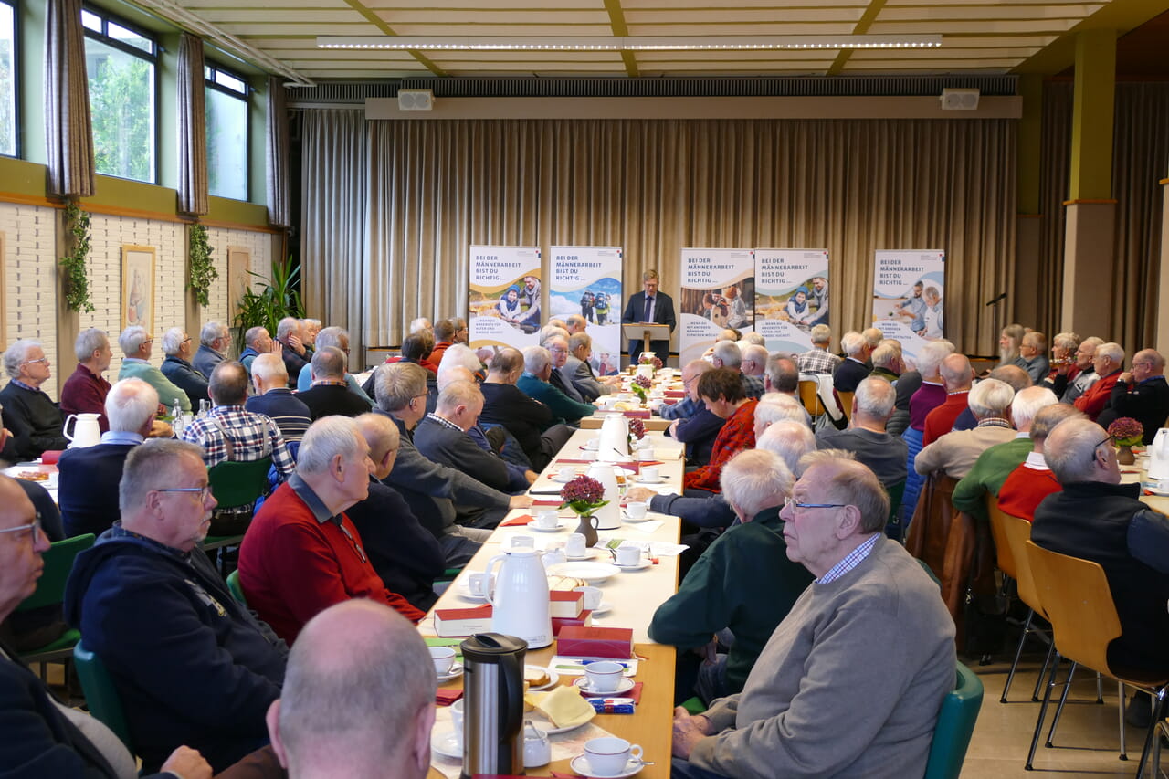 Kreismännertag 2025 - den Impulsvortrag hielt Dr. Jan-Dirk Döhling