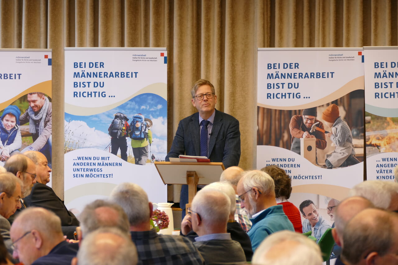 Kreismännertag 2025 - den Impulsvortrag hielt Dr. Jan-Dirk Döhling