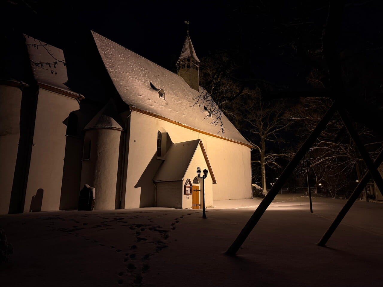 Die Kirchengemeinde Lukas im Elsoff- und Edertal hat gute Erfahrungen mit dem Konzept der Winterkirche gemacht.