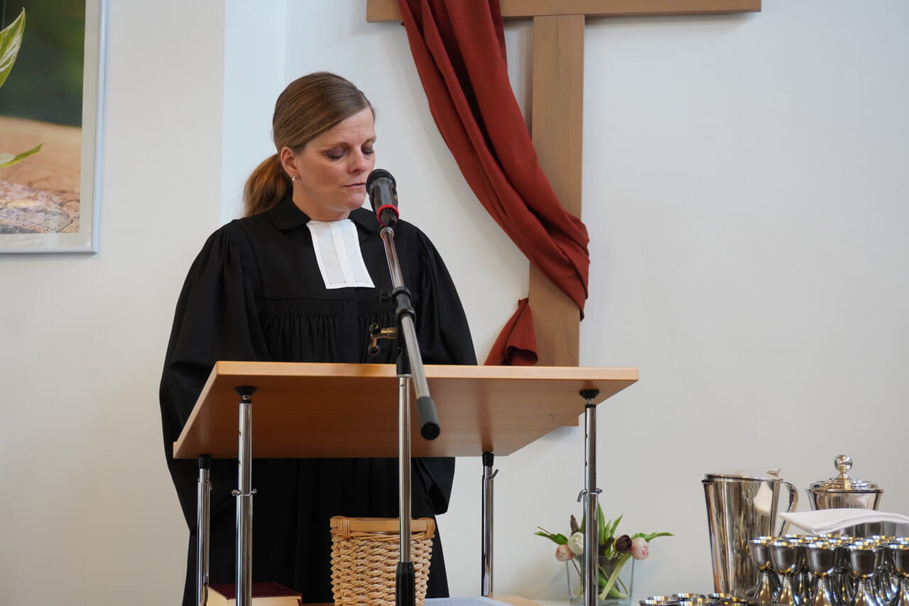 Karfreitagpredigt der Superintendentin Kerstin Grünert: "Gerade dort sagt Gott: Hier bin ich. Er begegnet uns auch im Chaos, im Unfertigen, im Zerbrechlichen."