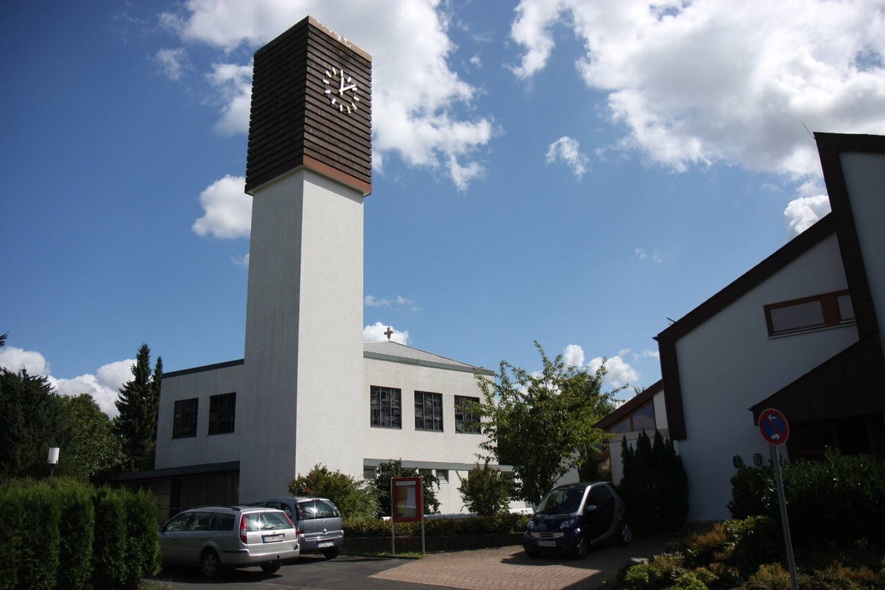 Ein aufwändiger Umbau der Kirche in Kaan-Marienborn ist zurzeit in Planung.