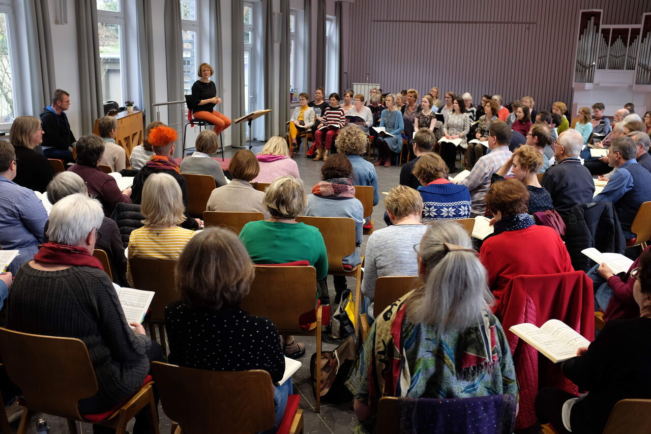 Kantorei Siegen bei der Chorprobe